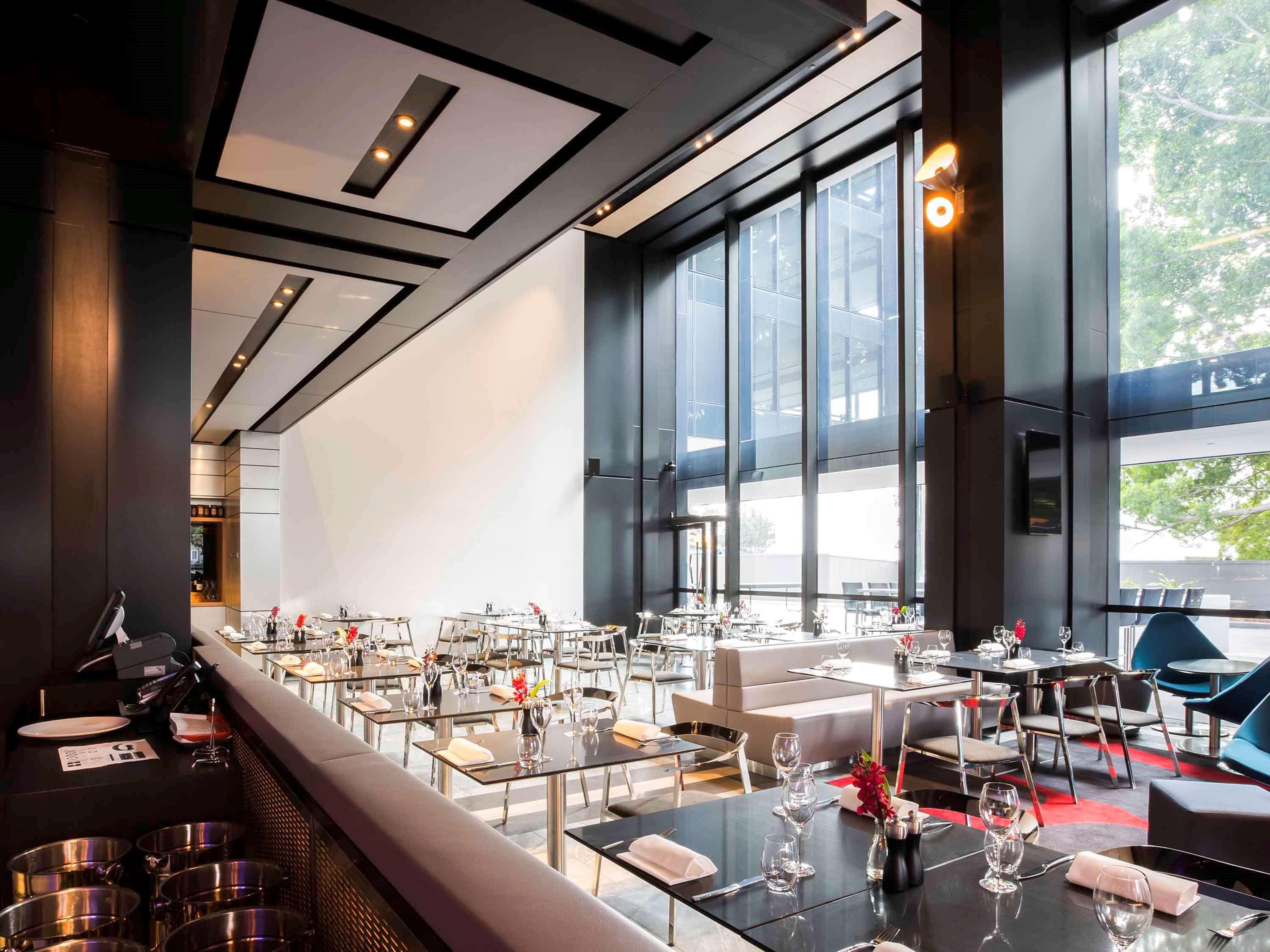 Pullman Sydney Airport Hotell Exteriör bild Restaurant