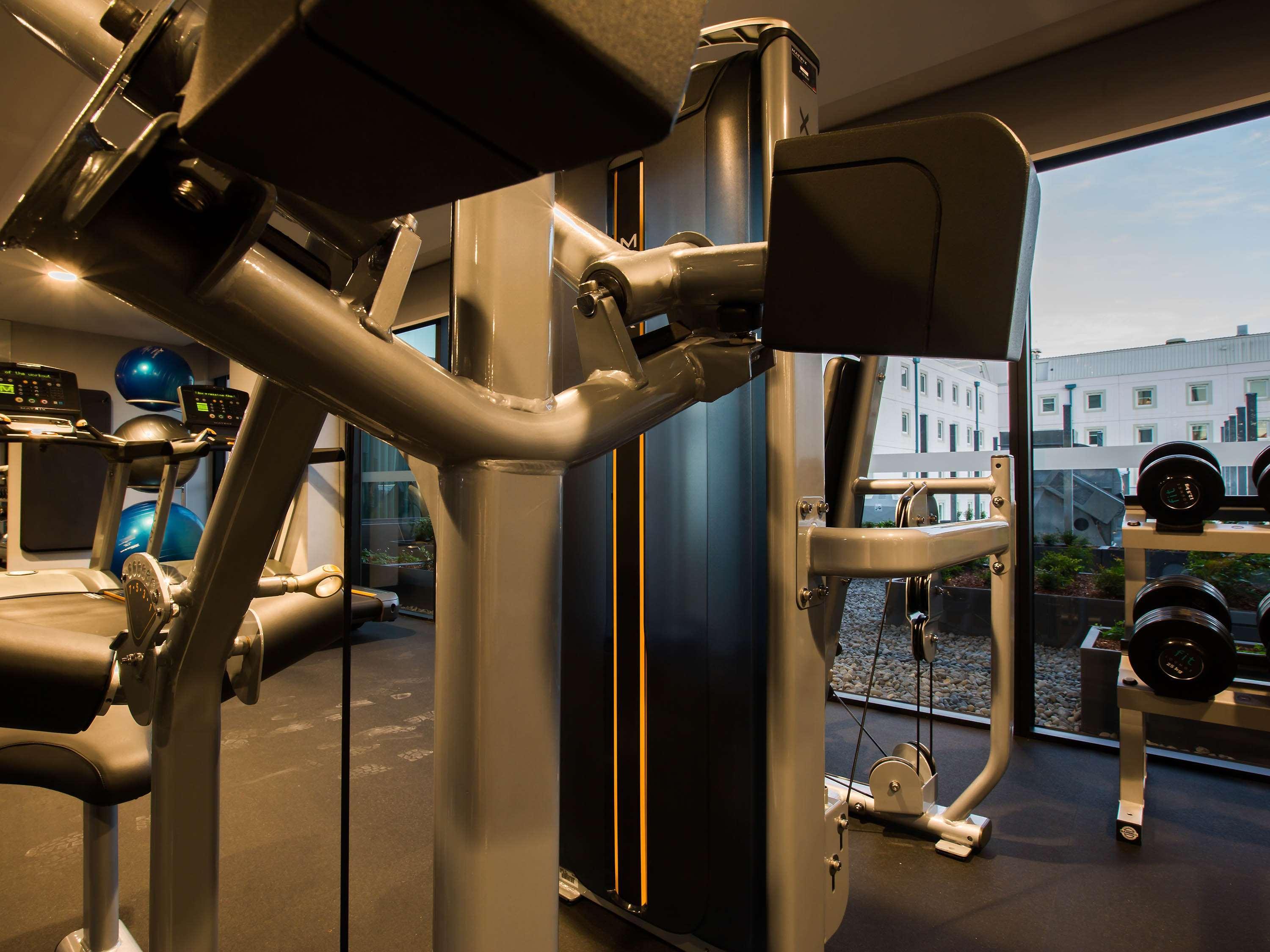 Pullman Sydney Airport Hotell Exteriör bild The gym at the 2012 London Olympics