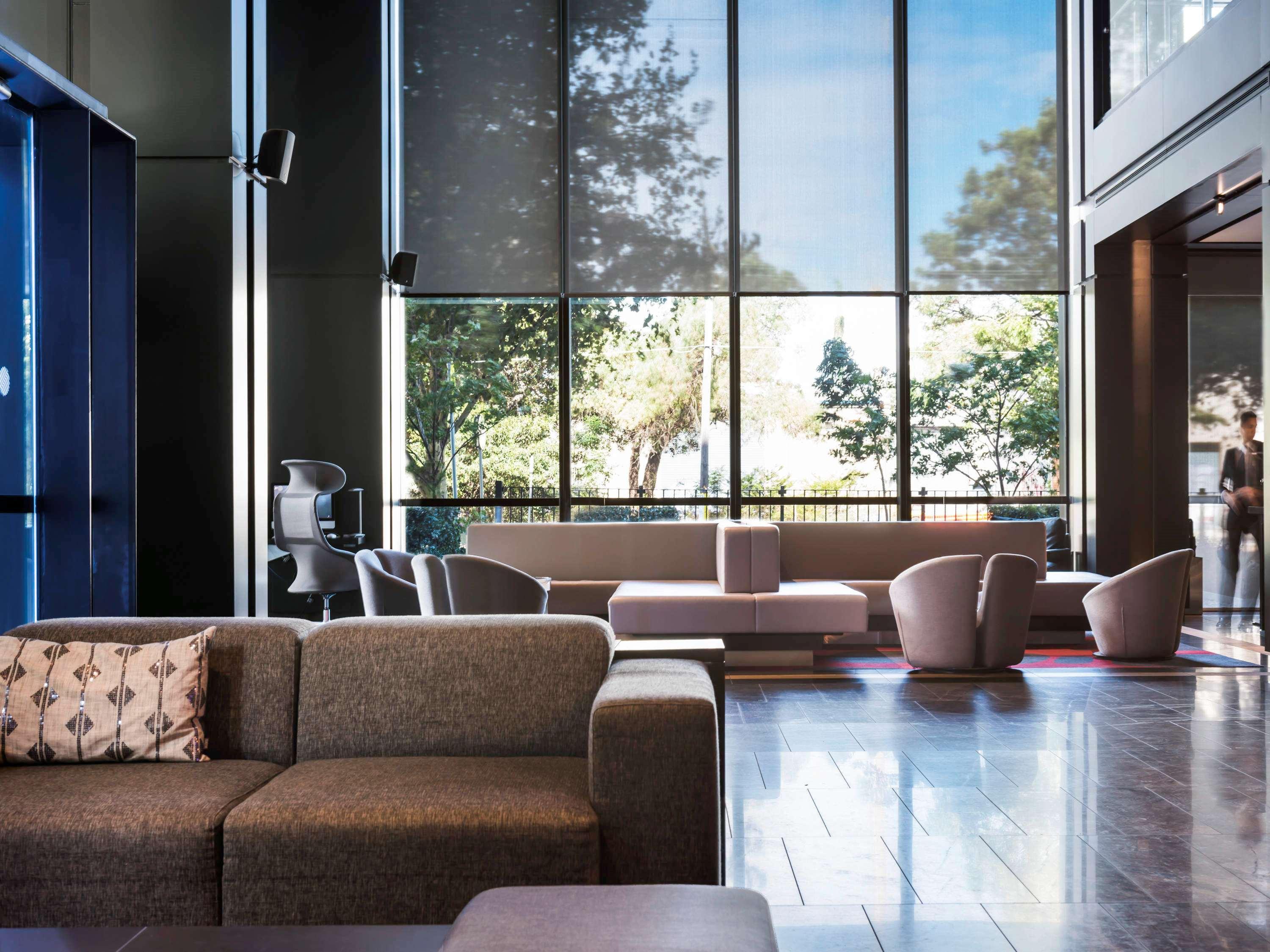 Pullman Sydney Airport Hotell Exteriör bild The lobby of the hotel