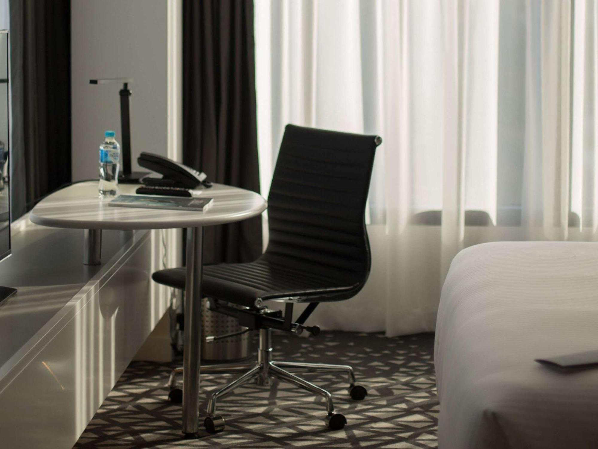 Pullman Sydney Airport Hotell Exteriör bild